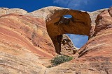 USA hole in the bridge arch.JPG